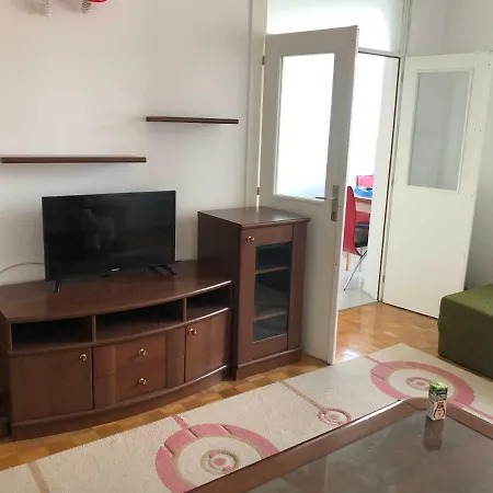 Explorer * Sarajevo